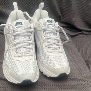 Nike vomero 5 running Shoes